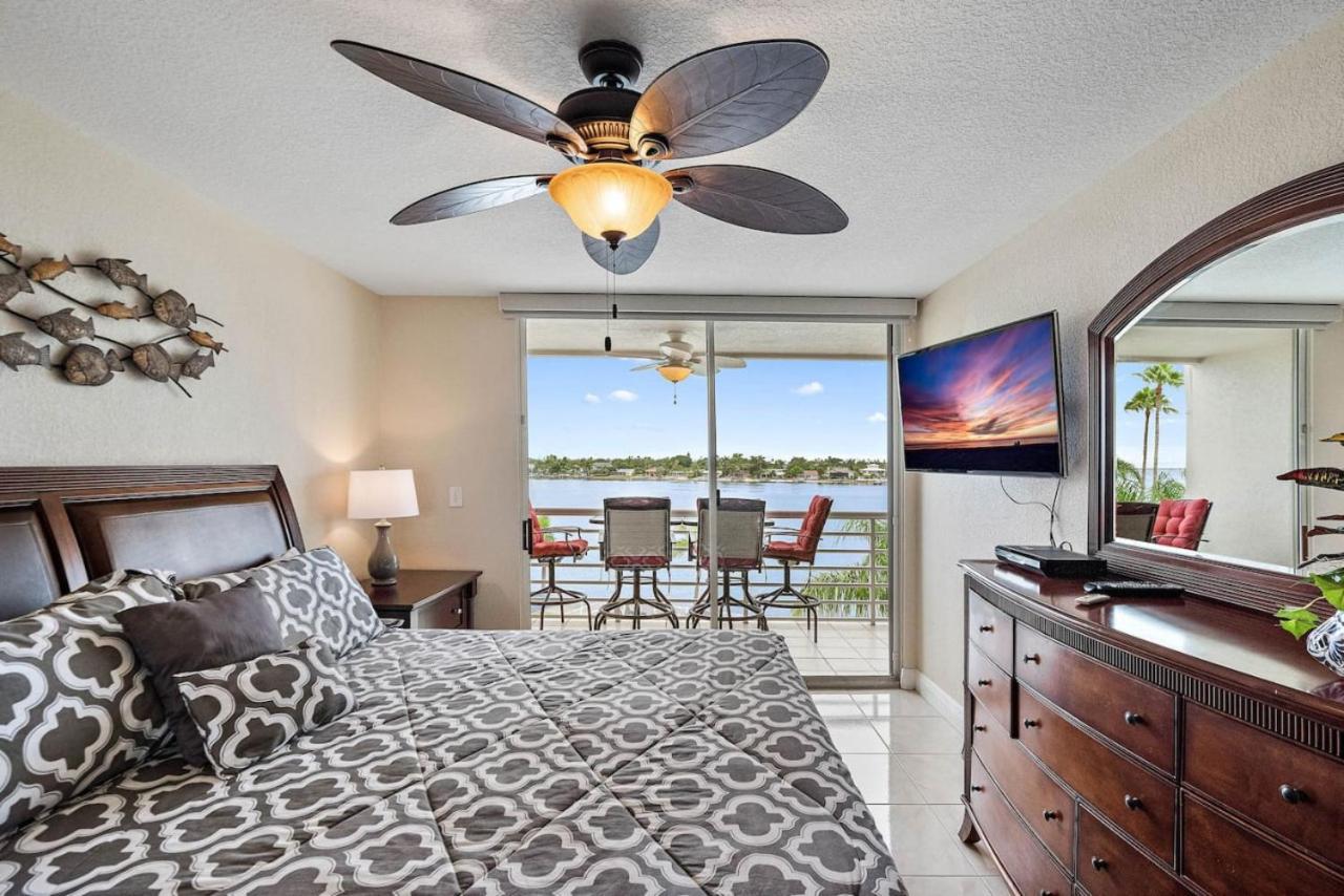 New Listing Bahia Vista 8 411 2bd 2ba *