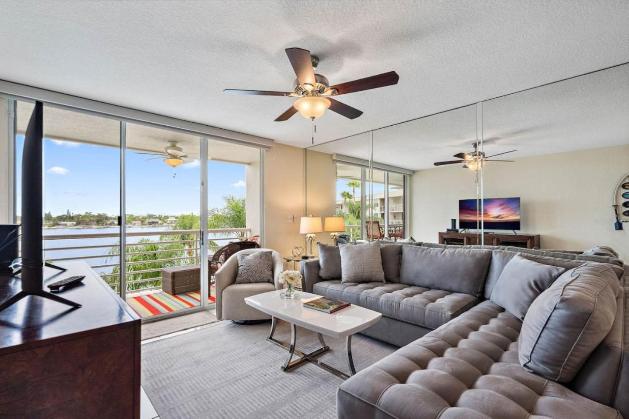 New Listing Bahia Vista 8 411 2bd 2ba Holiday home Tierra Verde