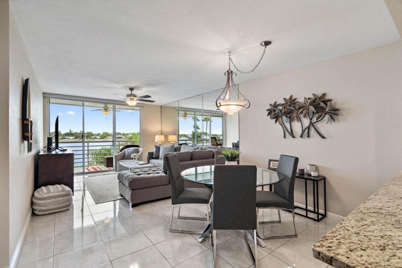 New Listing Bahia Vista 8 411 2bd 2ba * Tierra Verde