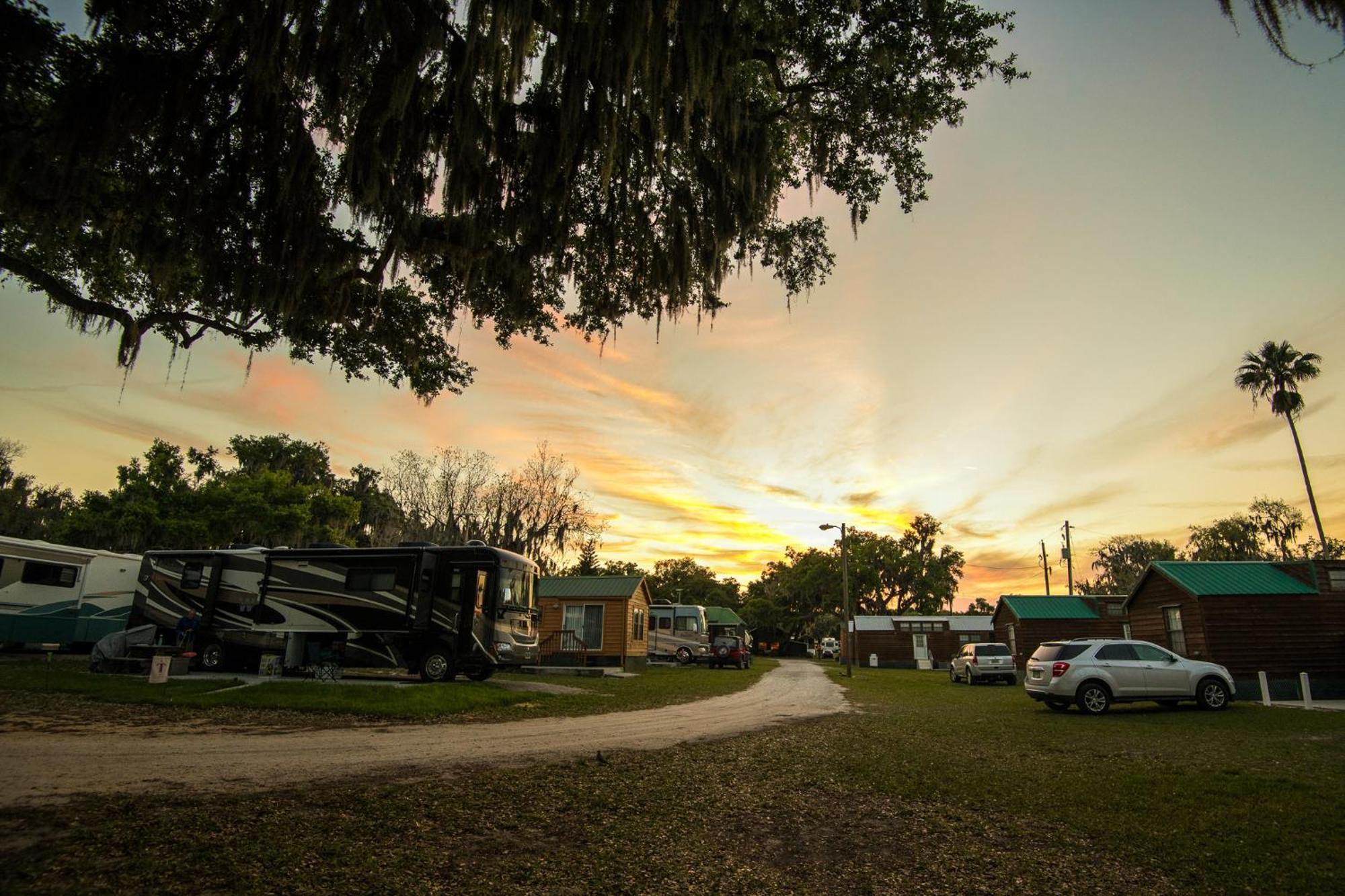 Oak Harbor Rv Park Haines City
