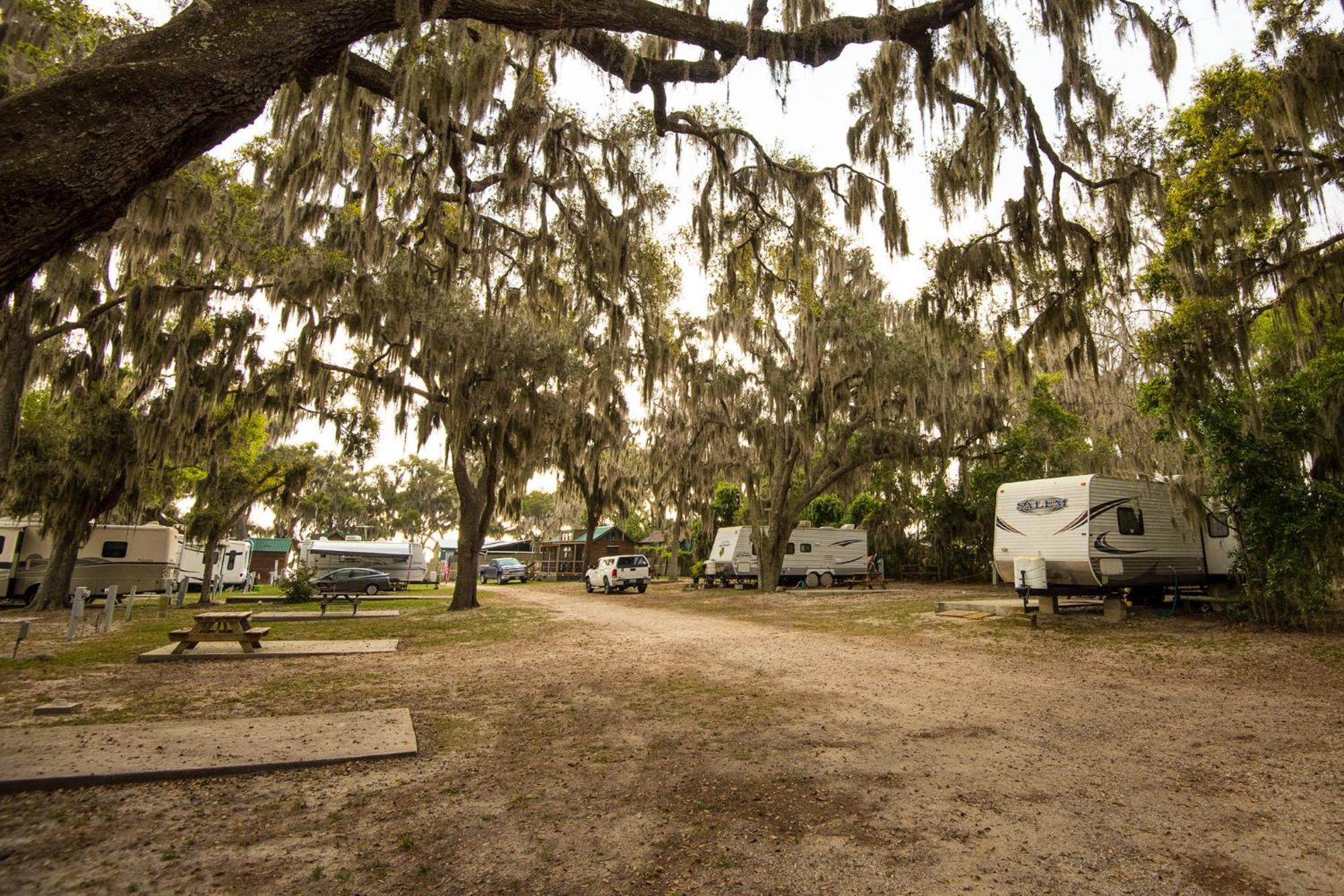 Resort Oak Harbor Rv Park *