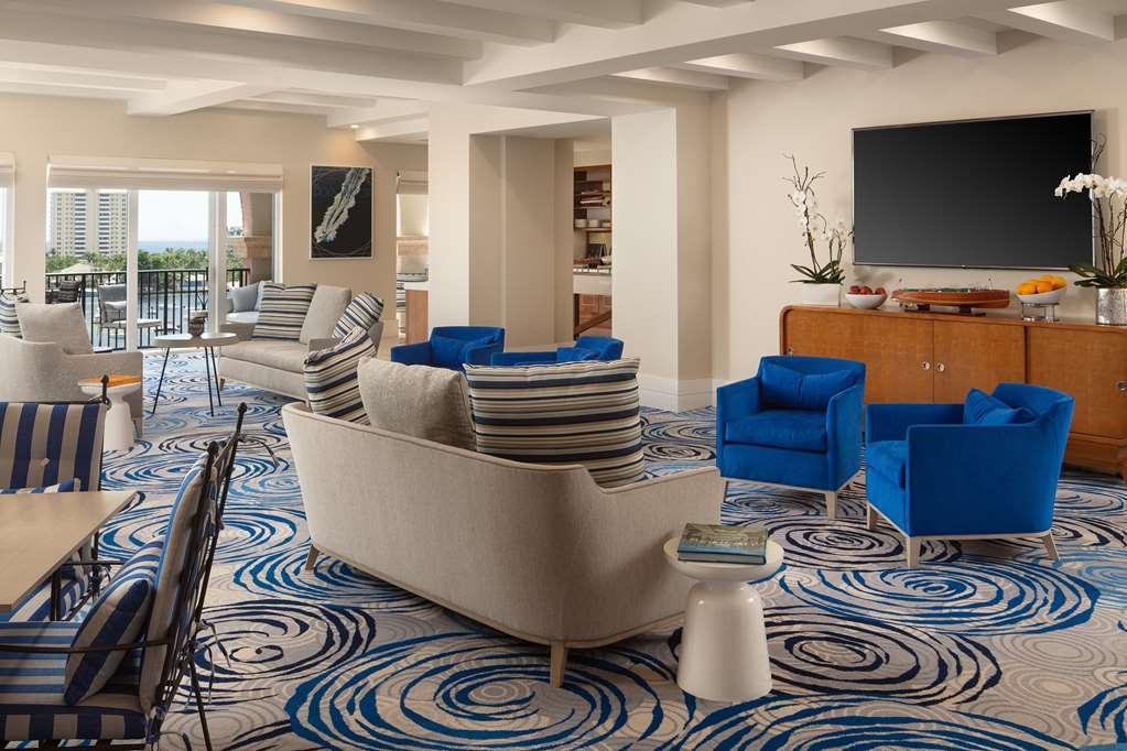 Yacht Club At The Adults-only