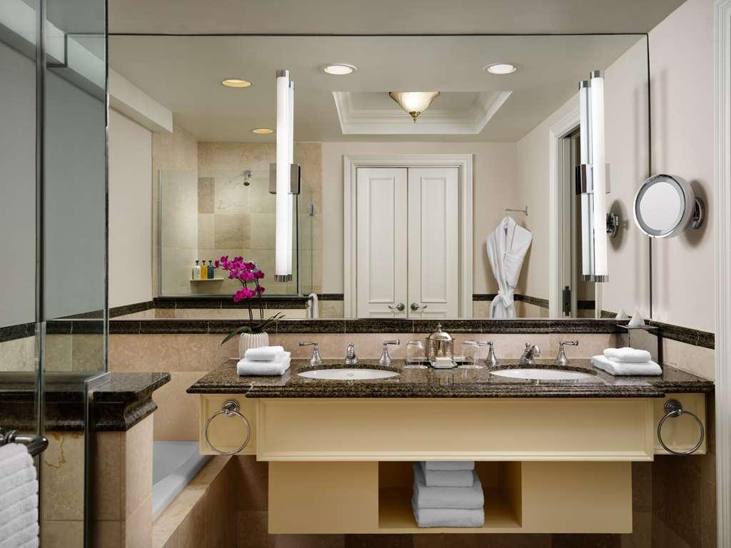 Yacht Club At The Adults-only