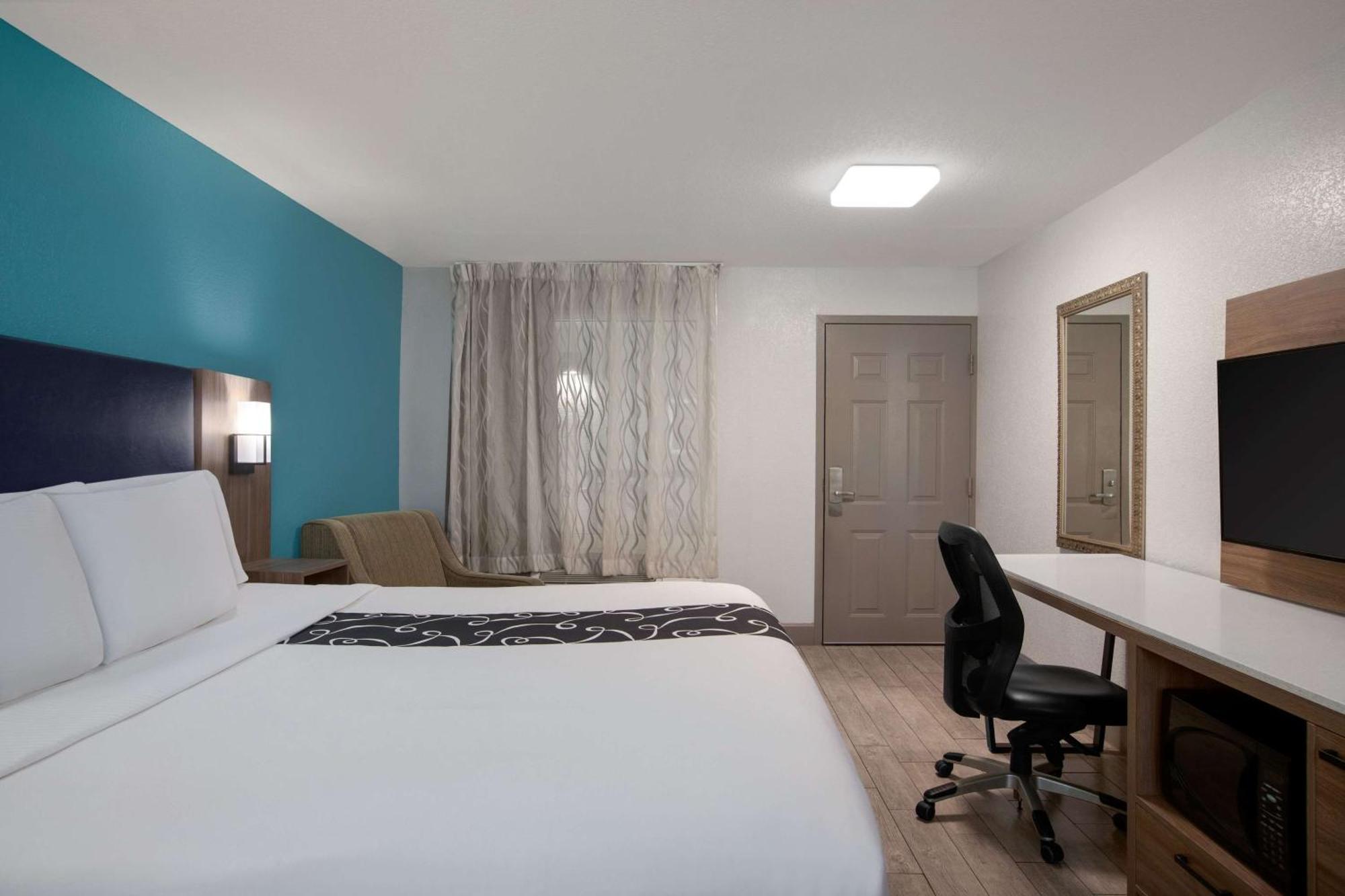 La Quinta By Wyndham Oceanfront Daytona Hotel