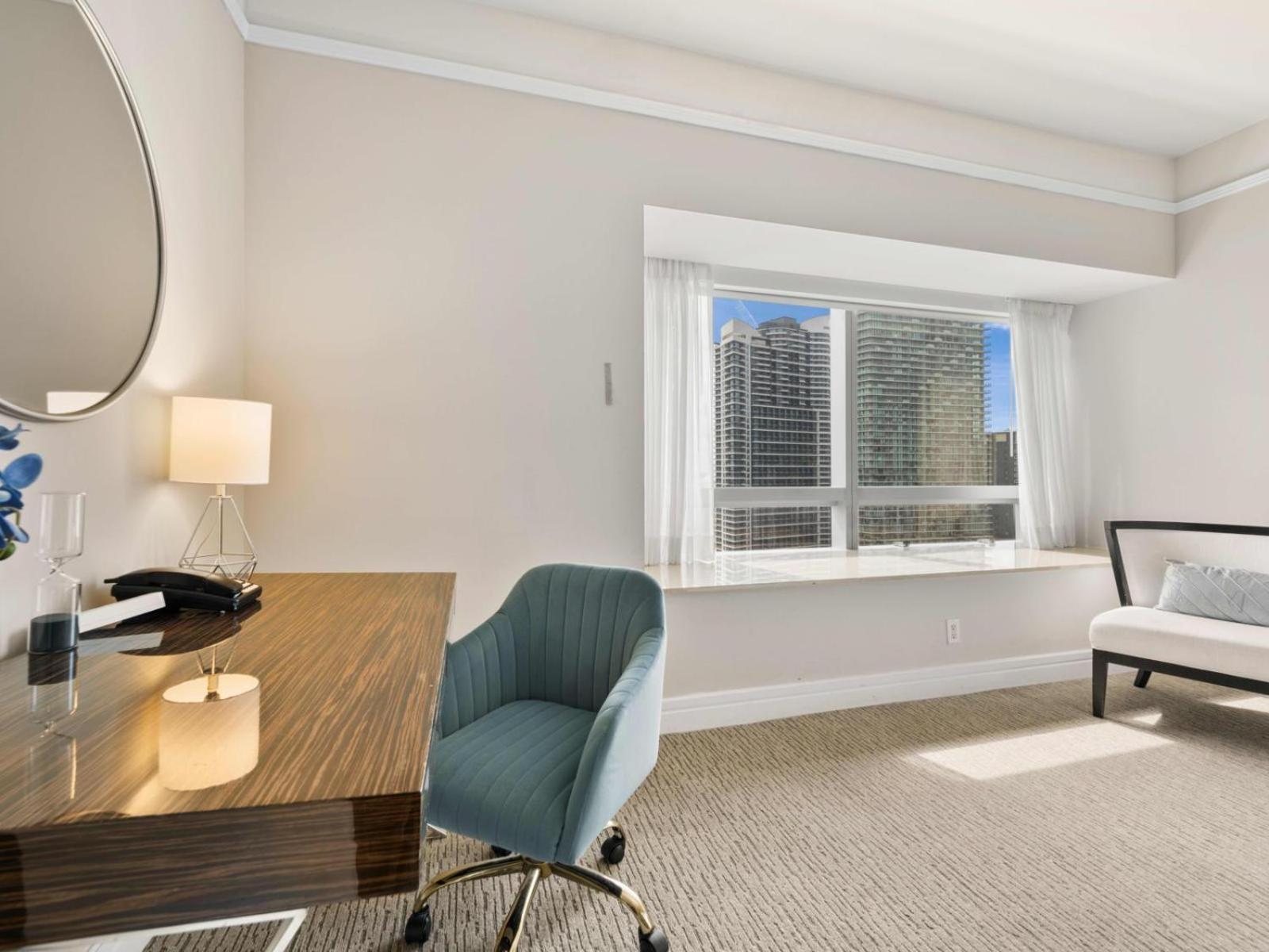 Apartment Casiola In Four Seasons Miami