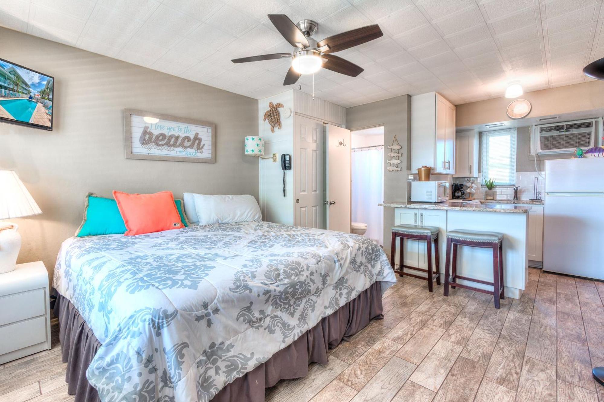 Tropic Terrace #55 - Beachfront Resort St. Pete Beach
