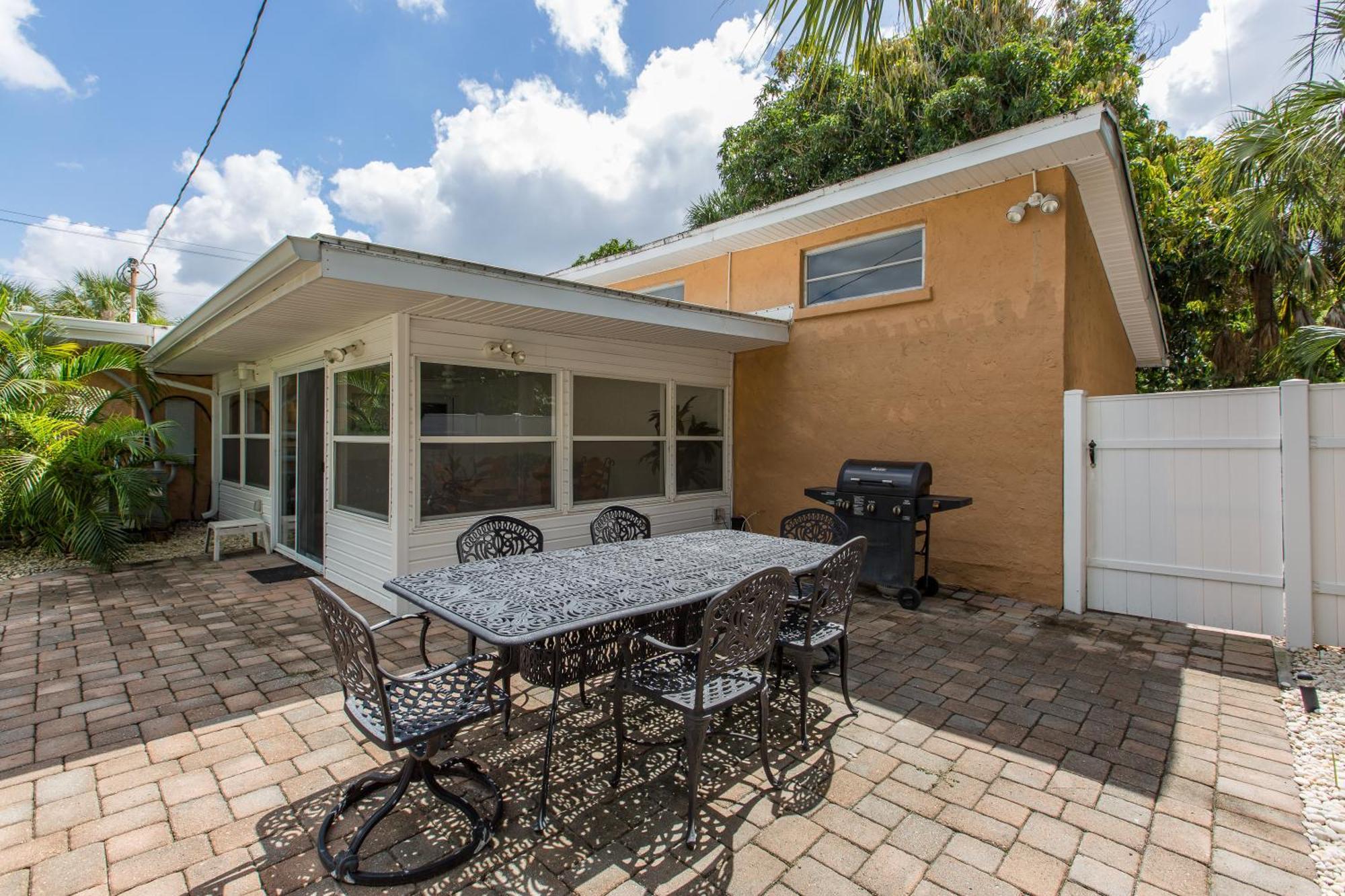 Coconut Breeze Iii - Monthly Clearwater Beach
