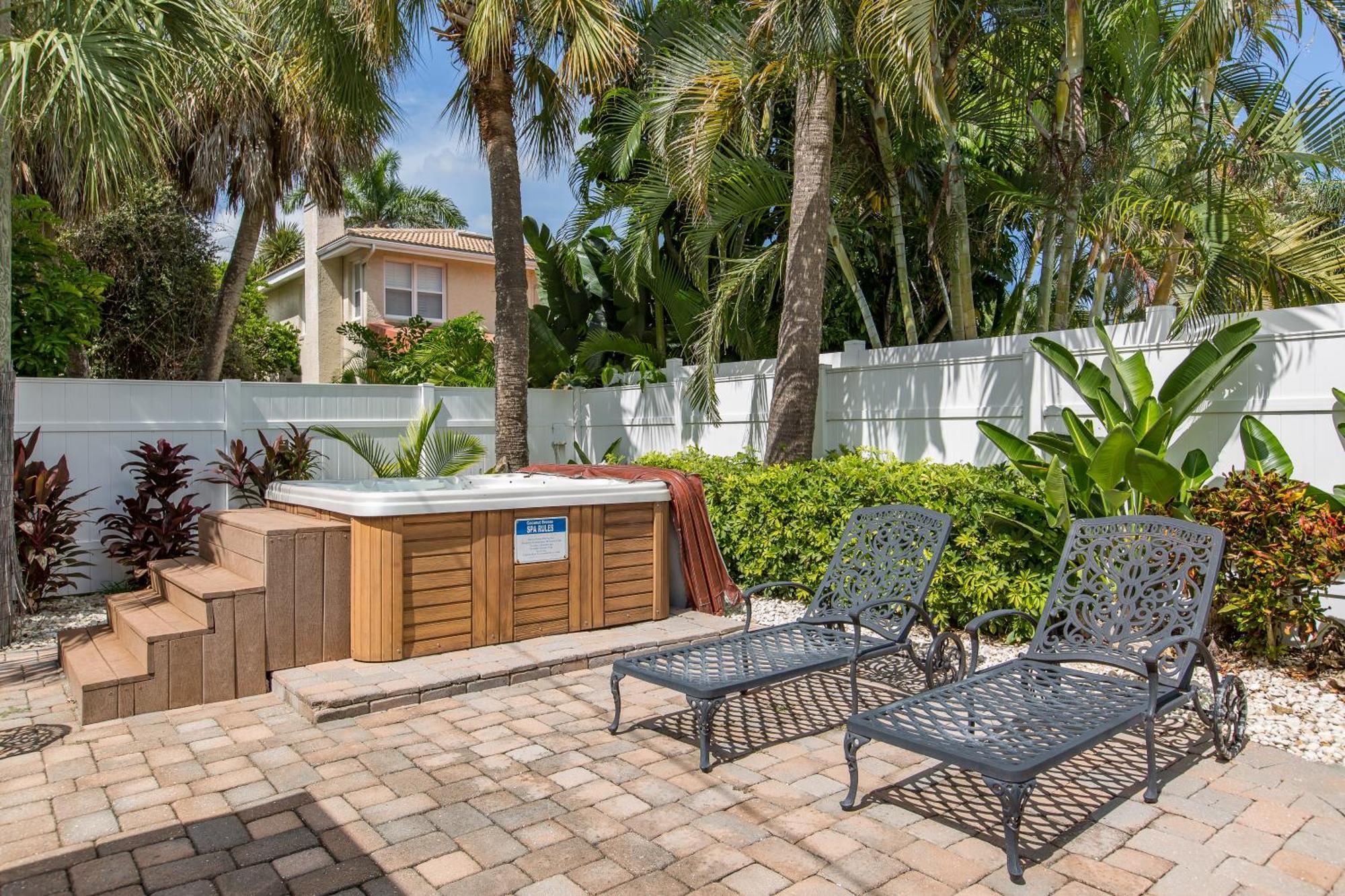 Coconut Breeze Iii - Monthly Clearwater Beach