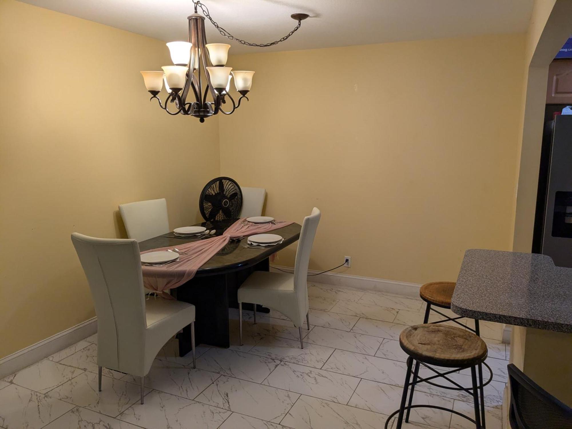 Apartment Quiet Fully Furnished Lauderhill