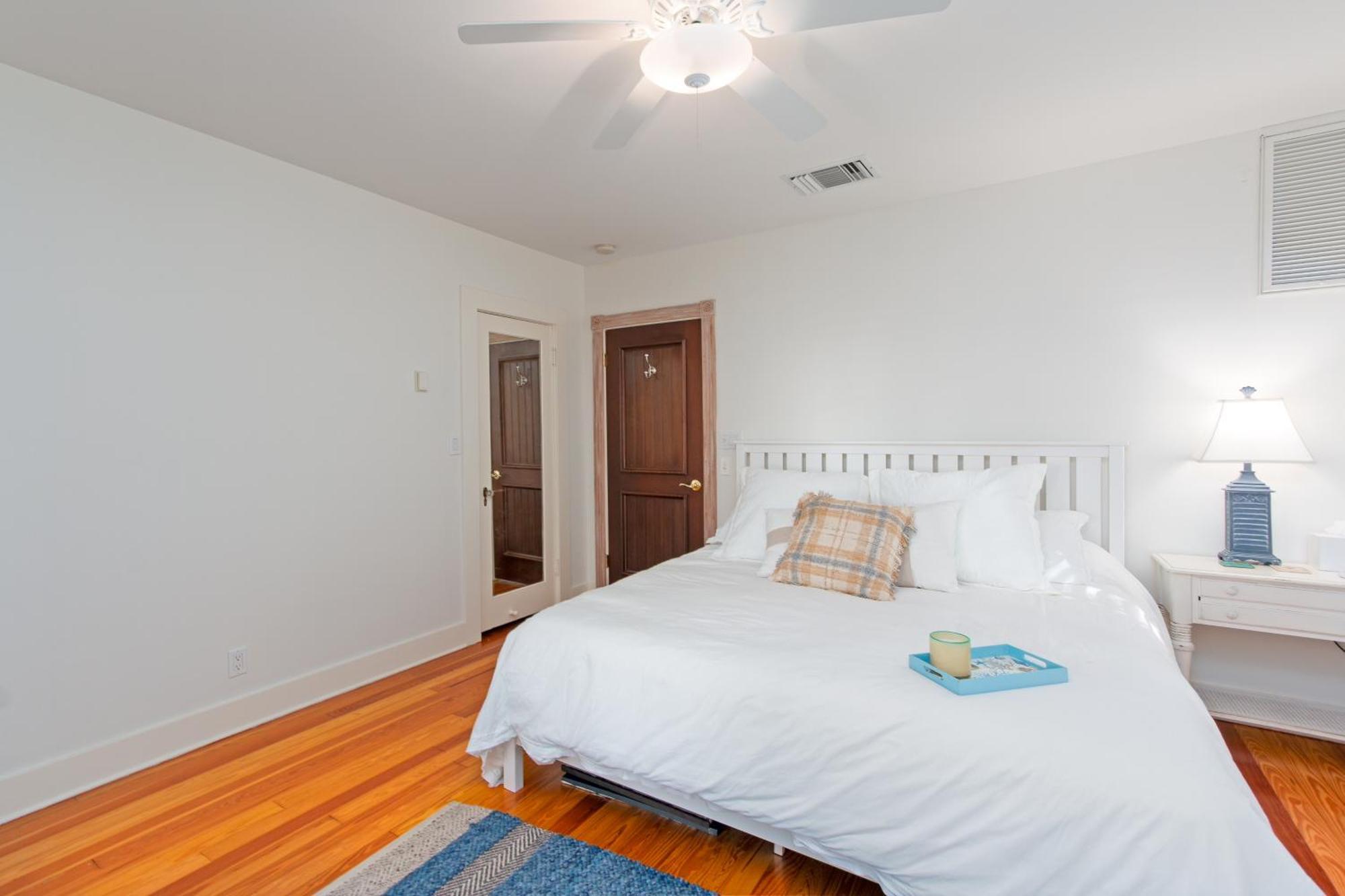 Holiday home Sunset Breeze - Beachfront Pool - Monthly Clearwater Beach