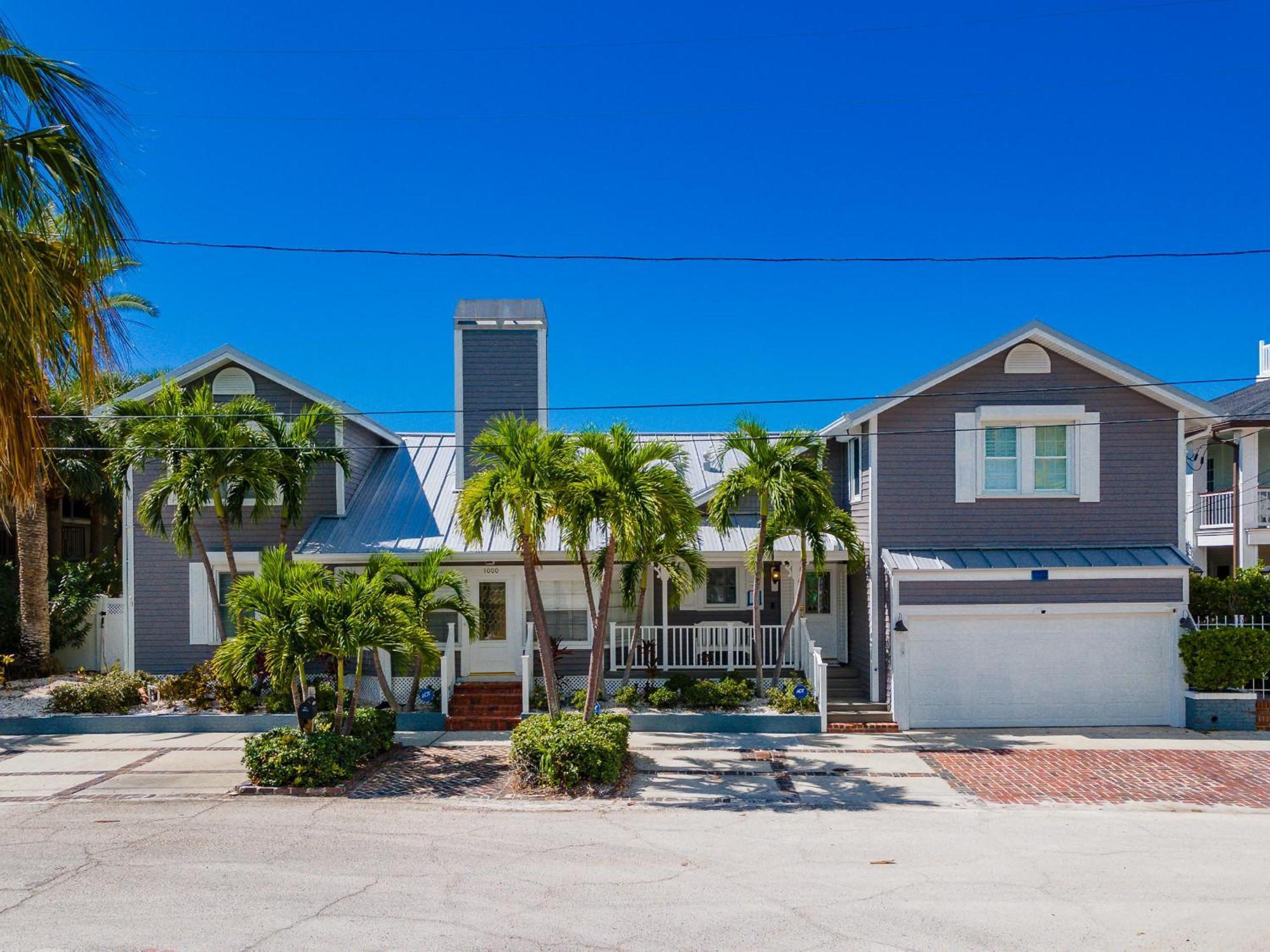 Sunset Breeze - Beachfront Pool - Monthly Holiday home Clearwater Beach