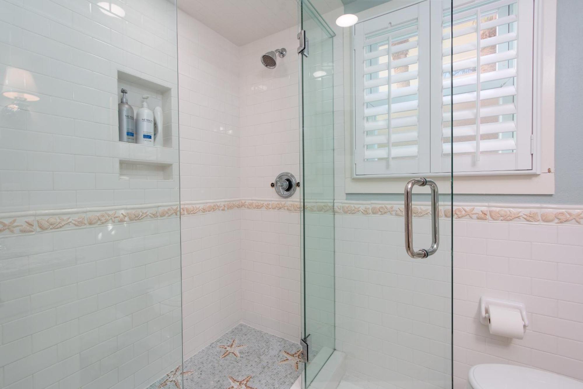 Sunset Breeze - Beachfront Pool - Monthly Clearwater Beach
