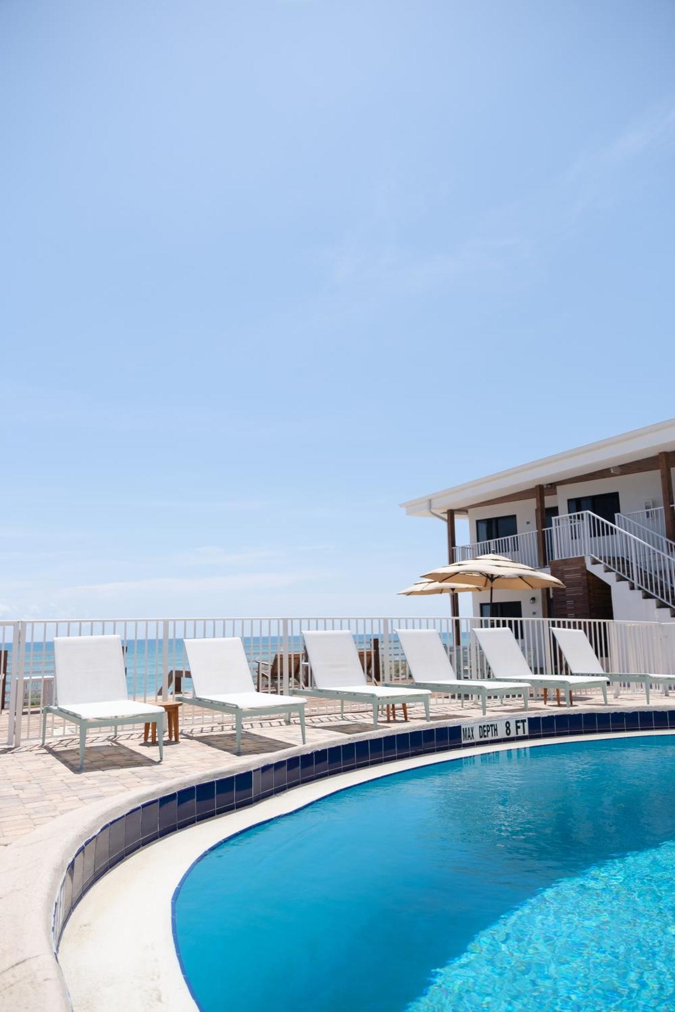 Melbourne & Surf Club