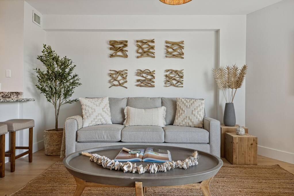 Ocean Pointe 2309