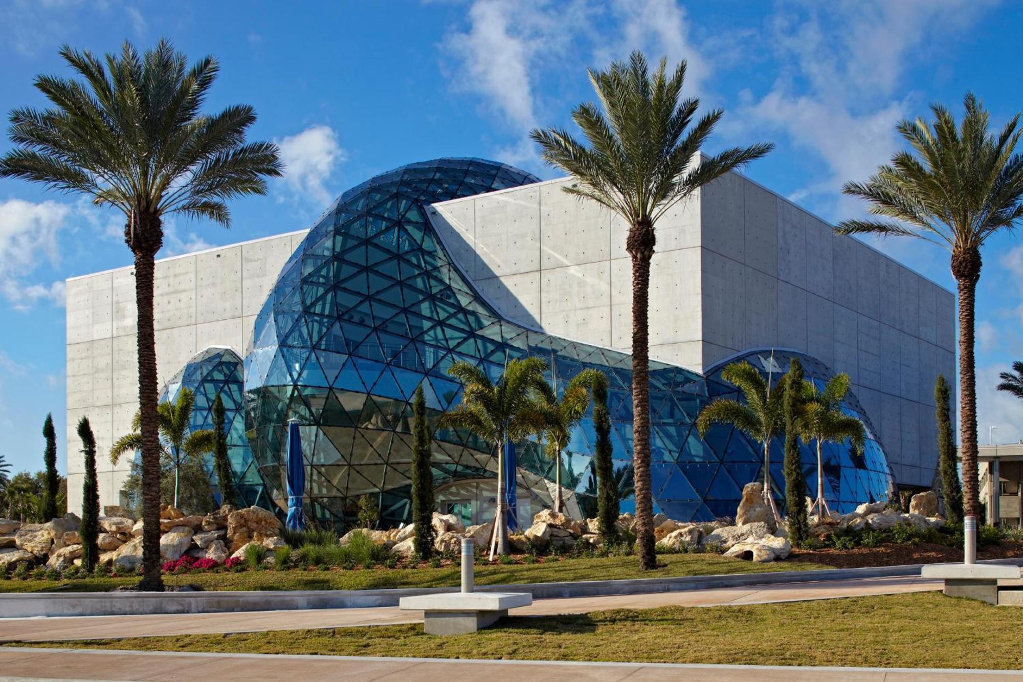 Resort & Clearwater S-harbourside Clearwater Beach