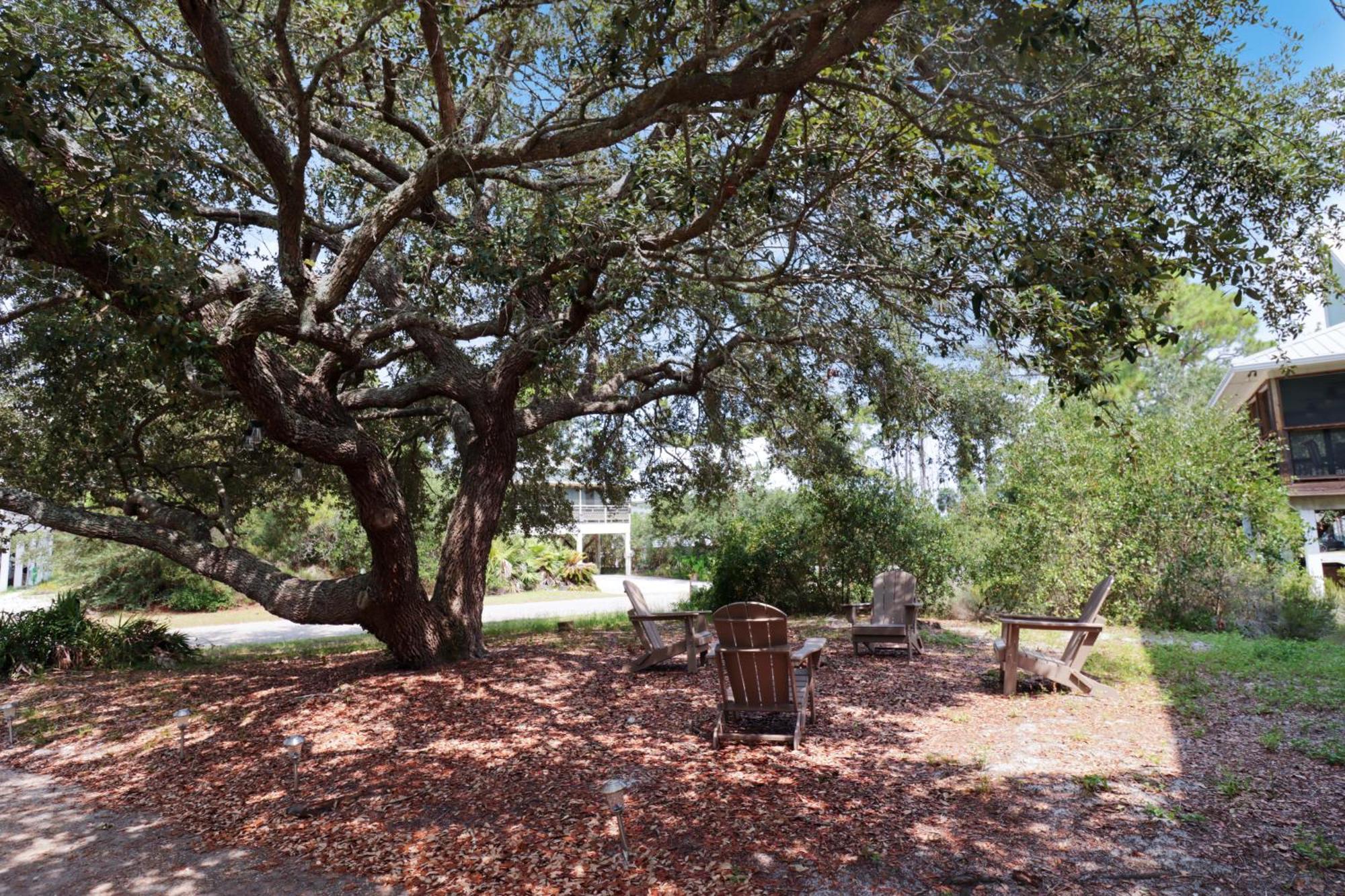 Holiday home Woofs And Waves By Pristine Vacation Cape San Blas
