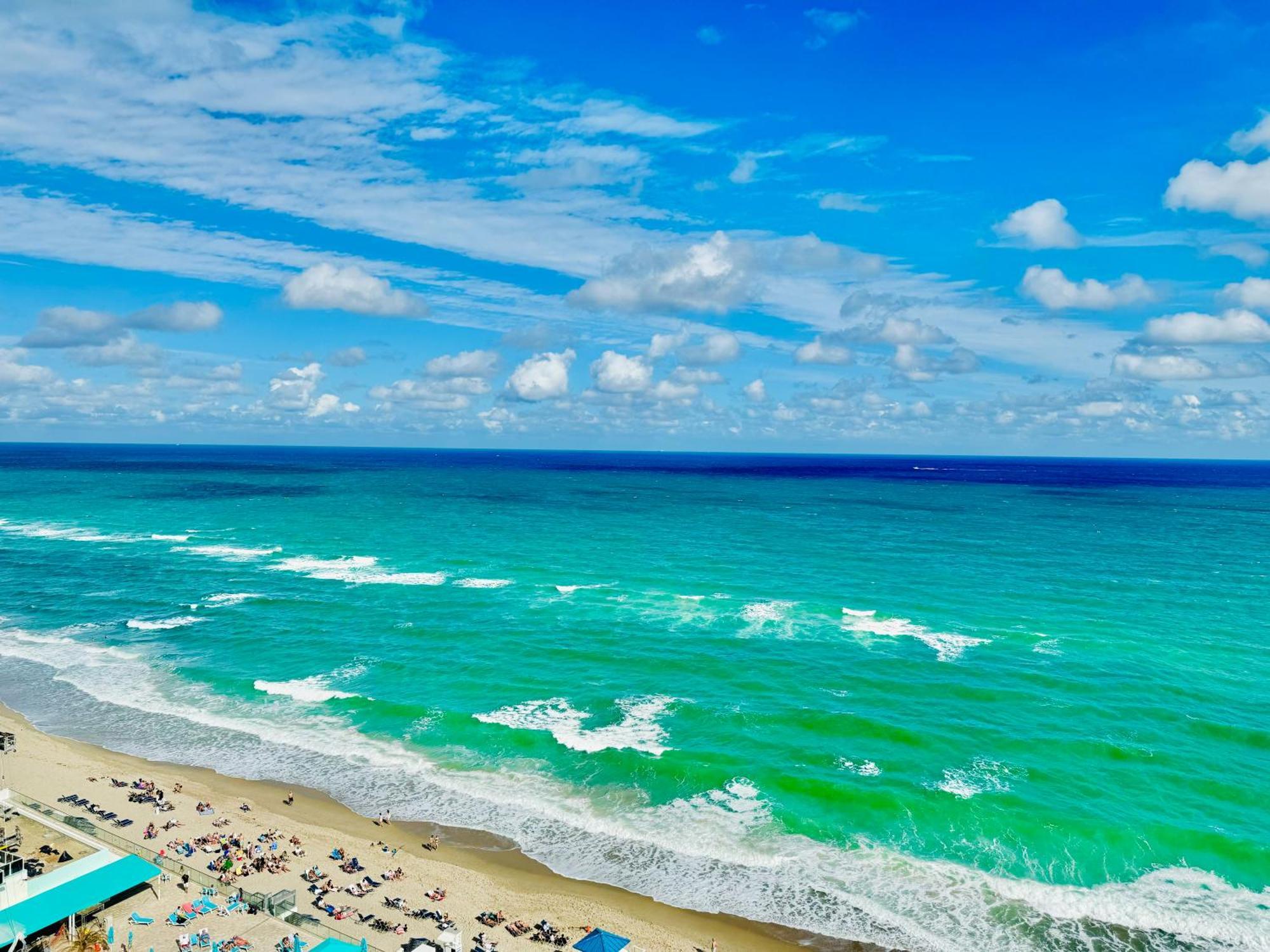The Tides On Miami Hollywood