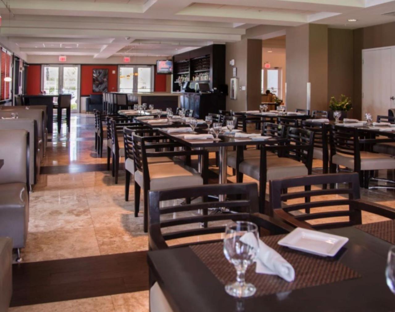 2-story 3 Bed 4 Bath At Provident At The Blue Miami Aparthotel Doral