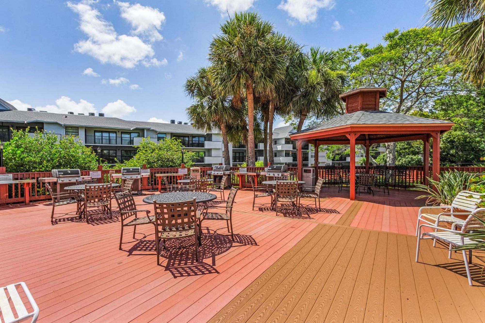 Apartment Park Shore Beautiful Deluxe 2 Bed 2bath