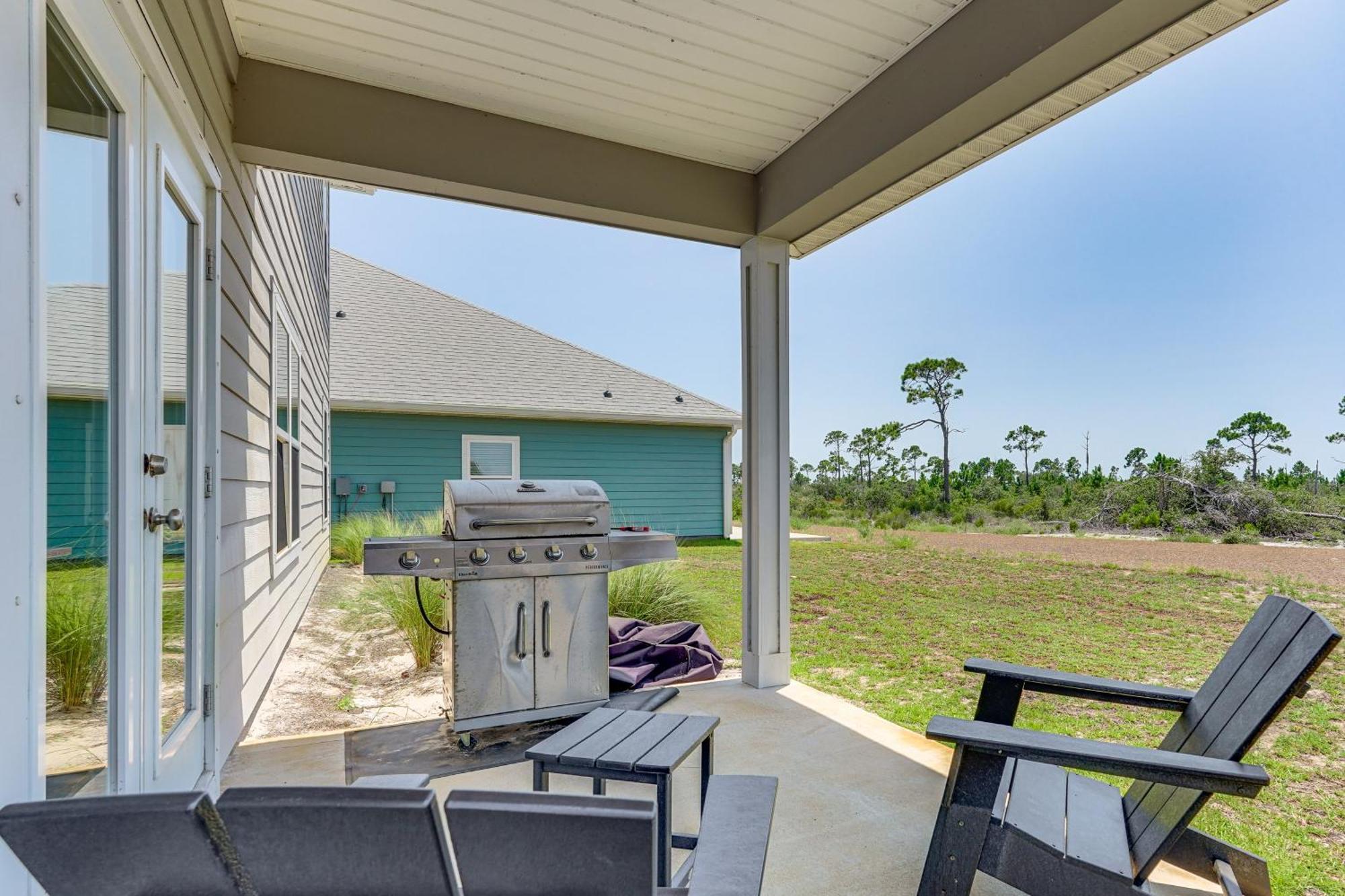 Port St Joe Community Pool, Walk To Beach!