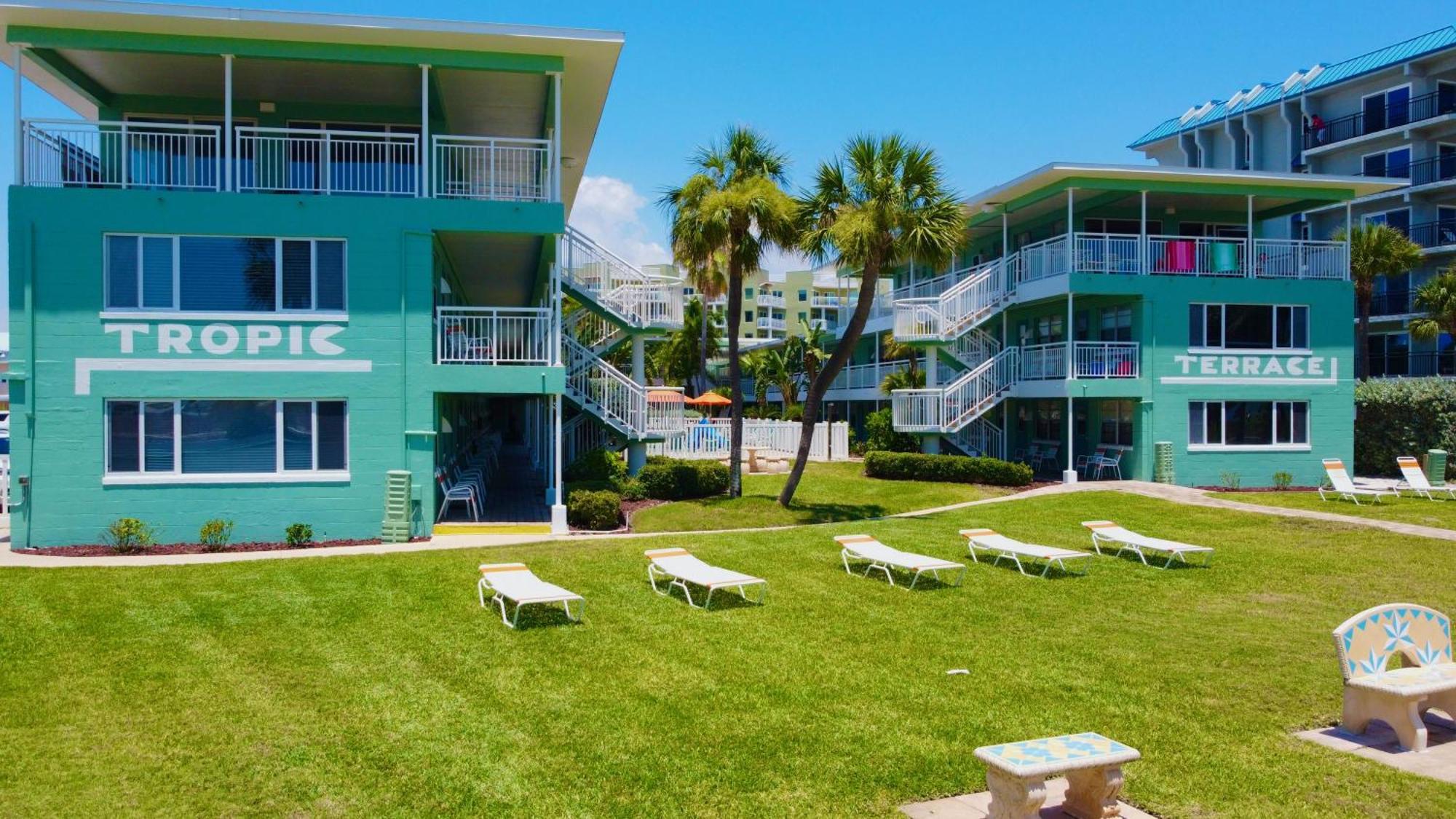 Resort Tropic Terrace #45 - Beachfront St. Pete Beach