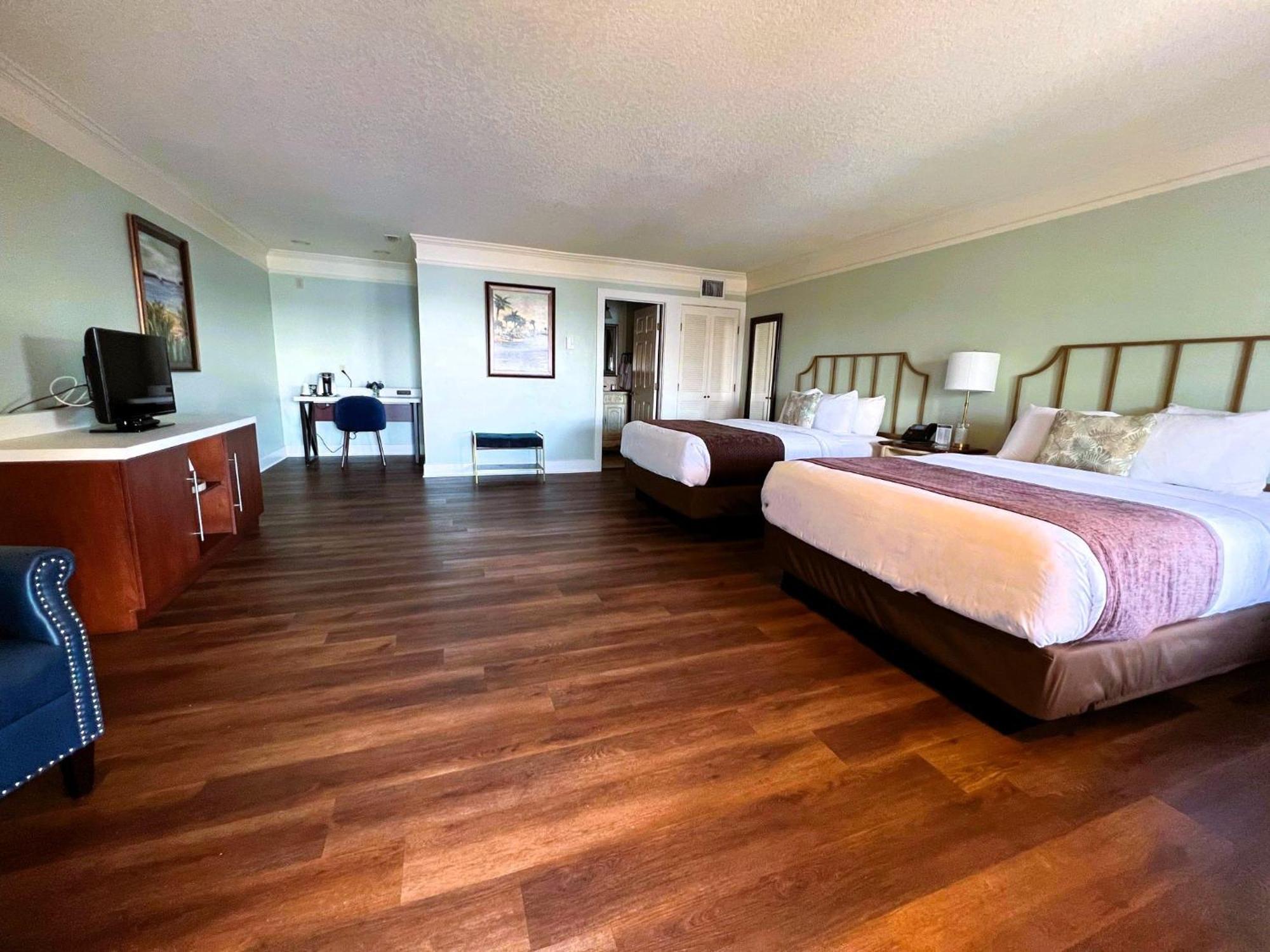 Hotel Bayfront 3*