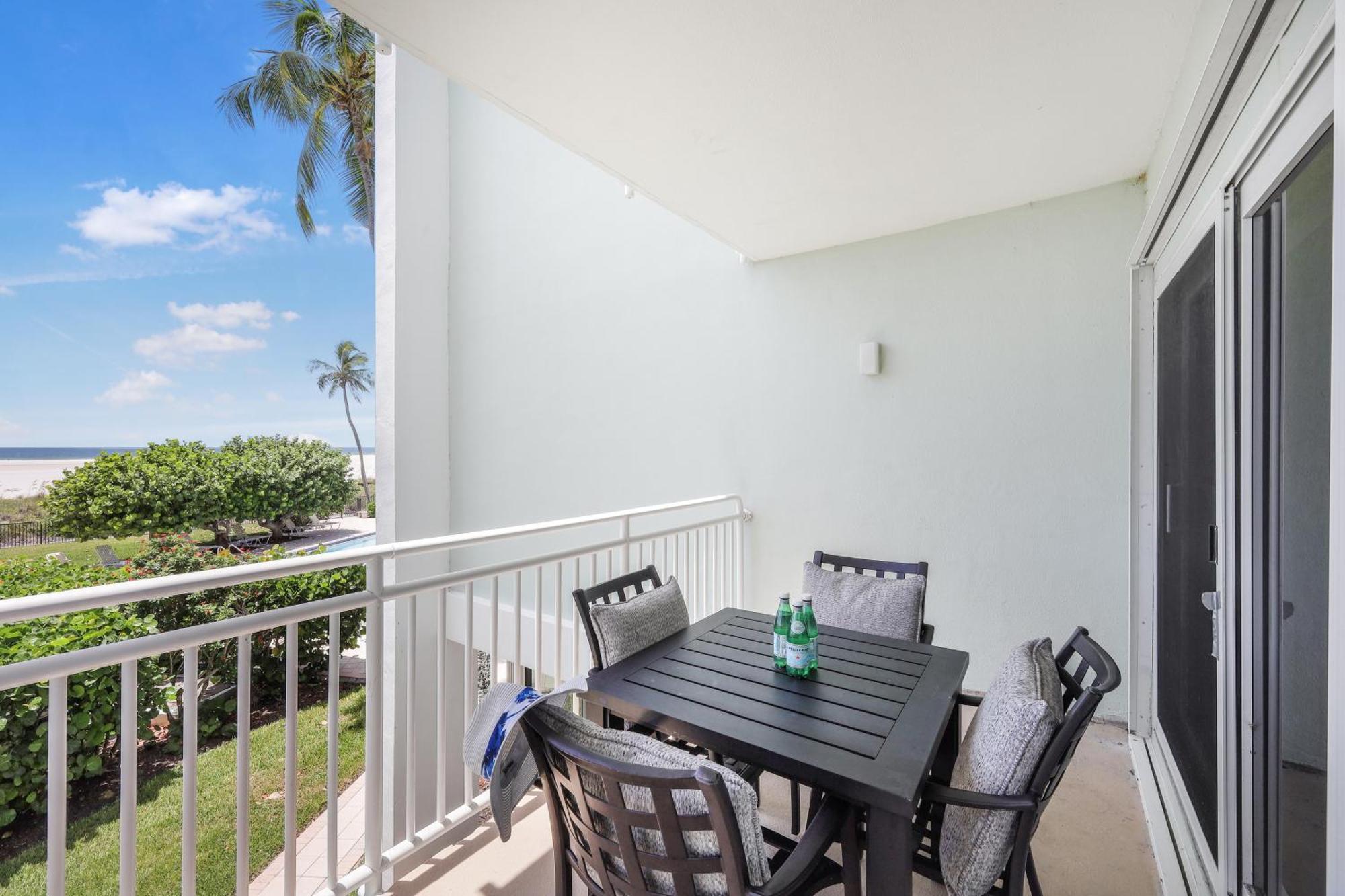 Emerald 23 * Marco Island