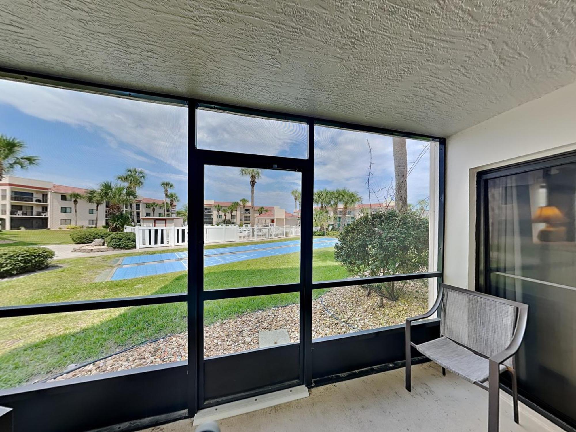 - Ocean Village Club E17 Apartment *