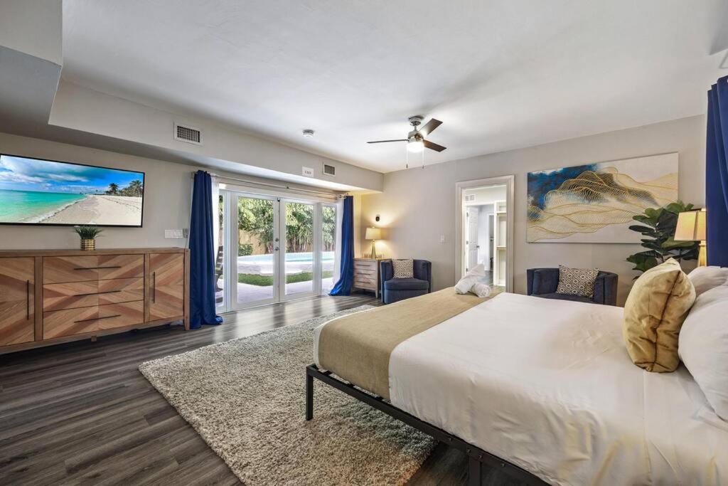 Luxurious Retreat Perfect Getaway Hollywood