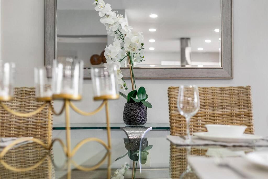 Luxurious Retreat Perfect Getaway *