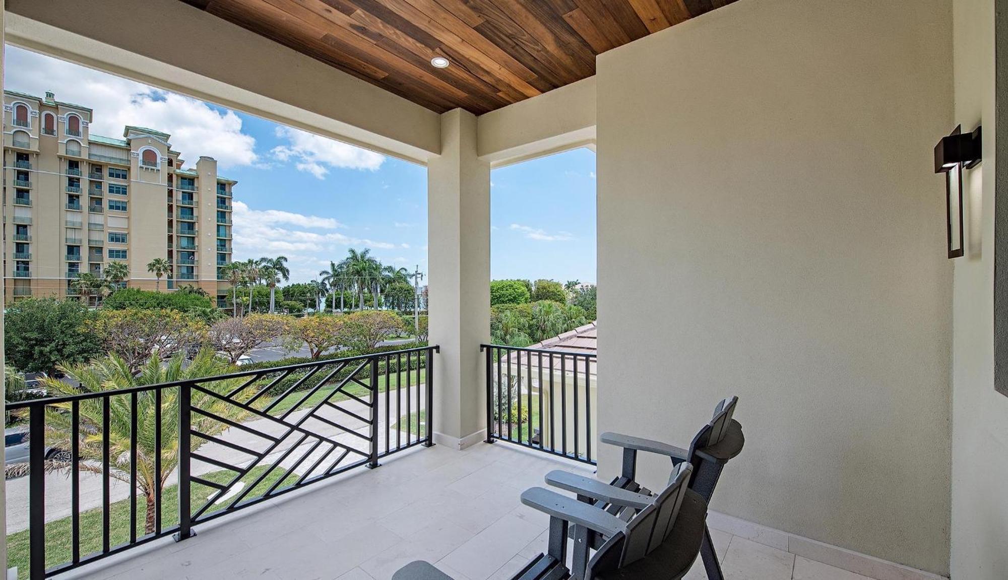 Casa Del Mar Marco Island