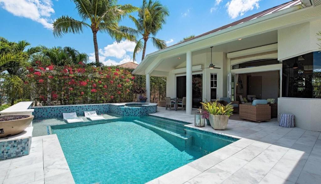Bougainvillea Holiday home Marco Island