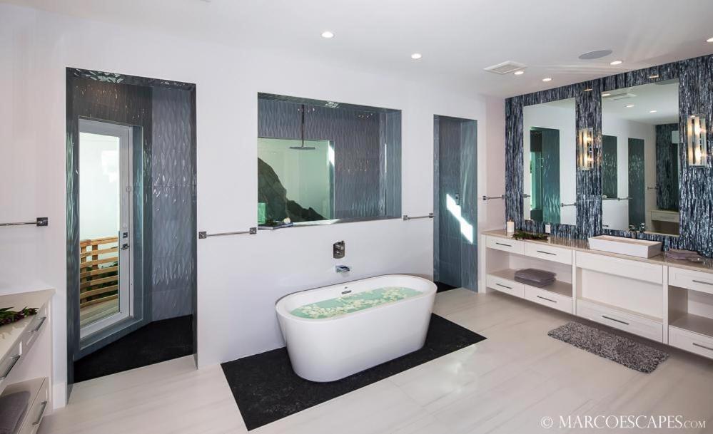 Meridian Blu Holiday home *