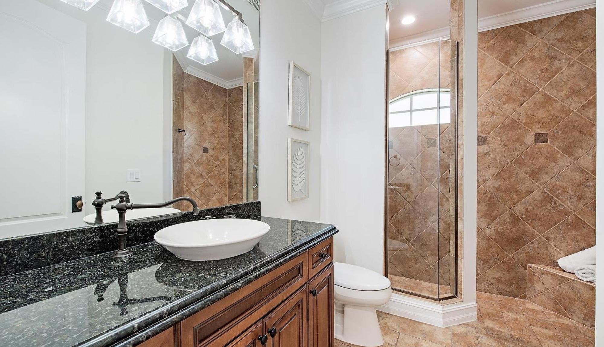 Clifton Court * Marco Island