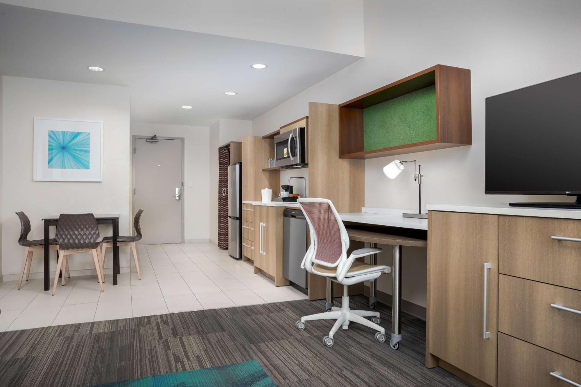 Home2 By Hilton 3*