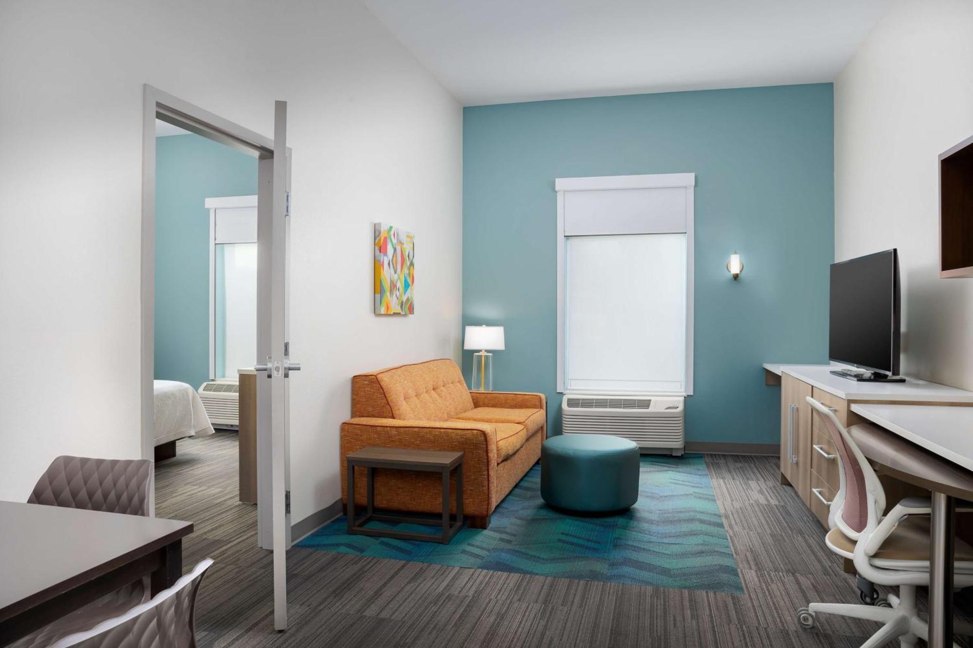 Hotel Home2 By Hilton