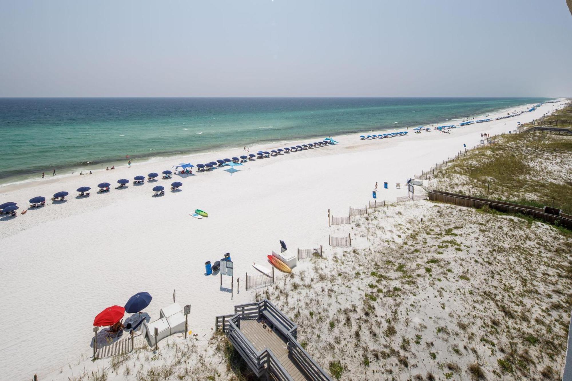 Holiday home Nautilus 1701 Gulf Front 2 Bedroom Large Penthouse Huge Wrap Around Balcony Fort Walton Beach