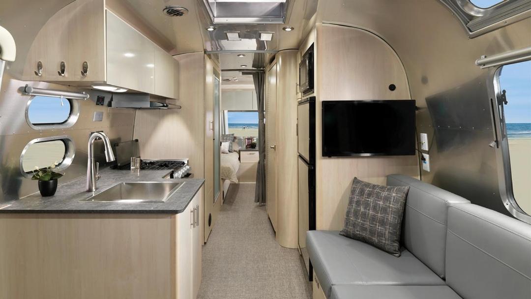 Rv Park Campsite *