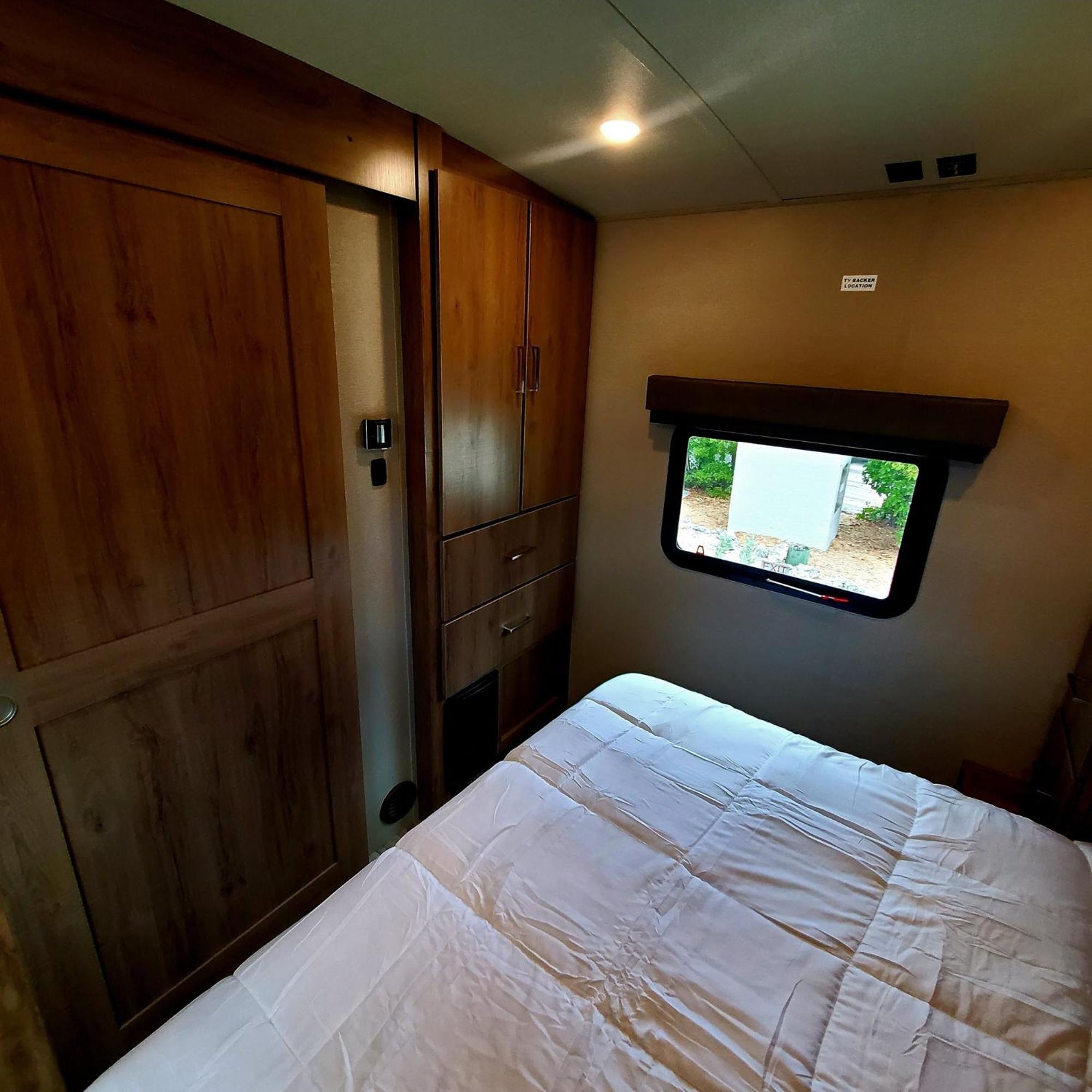 Rv Park Campsite Big Pine Key