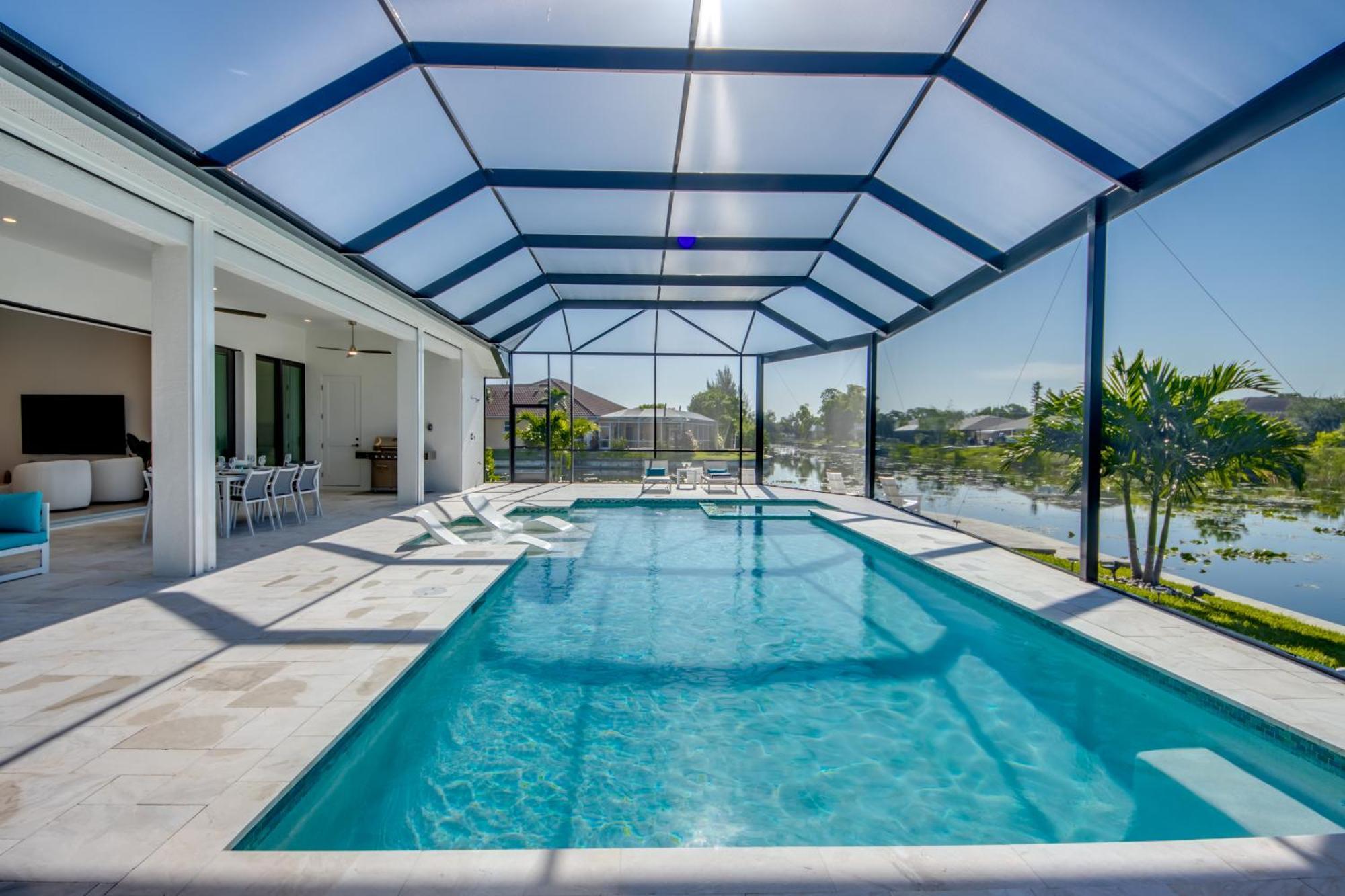 Brandnew Villa-puresun At Canal Intersection, Heated Saltwater Pool And Spa, Facing South *