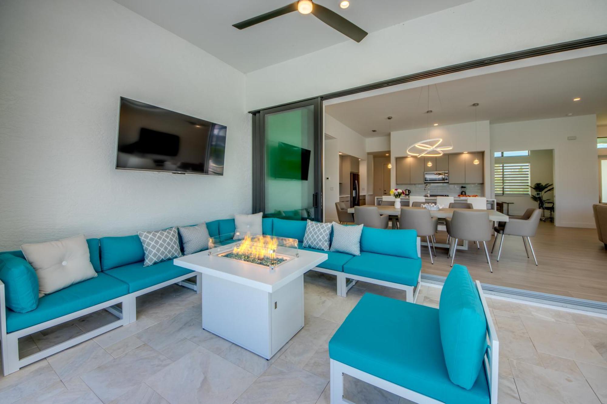 Villa Brandnew Villa-puresun At Canal Intersection, Heated Saltwater Pool And Spa, Facing South *