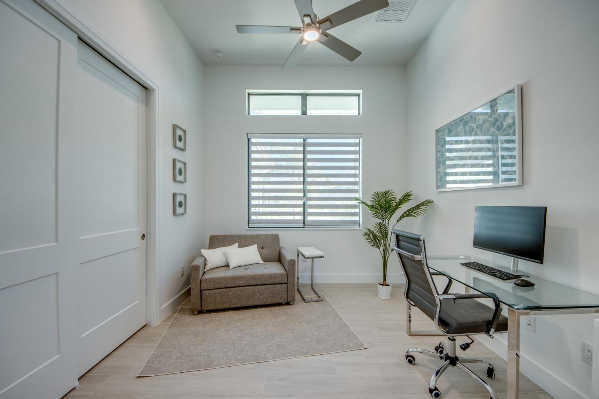 Brandnew Villa-puresun At Canal Intersection, Heated Saltwater Pool And Spa, Facing South *
