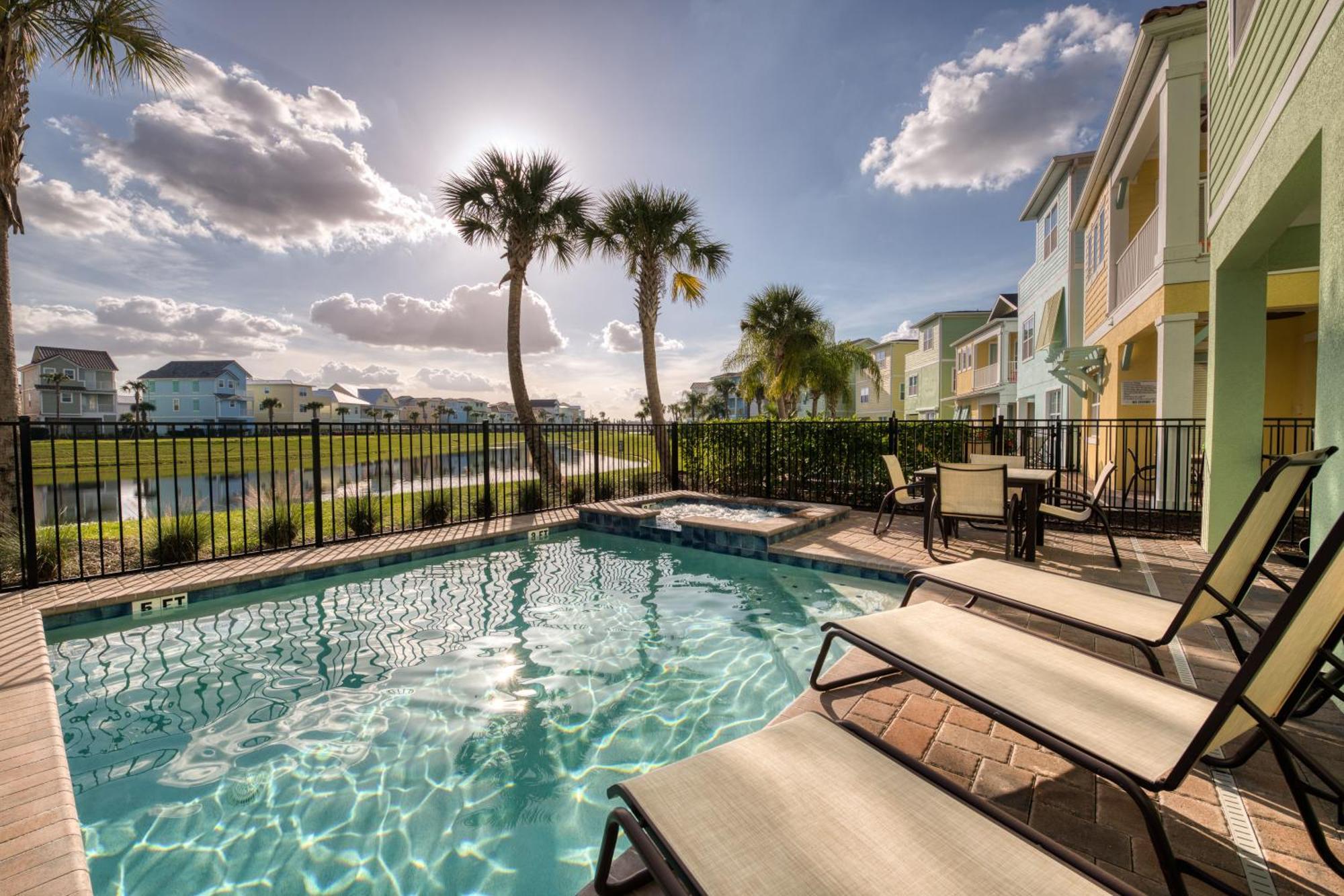 Smooth Sailing With Private Pool Near And Margaritaville Access - 7992sh Holiday home Orlando