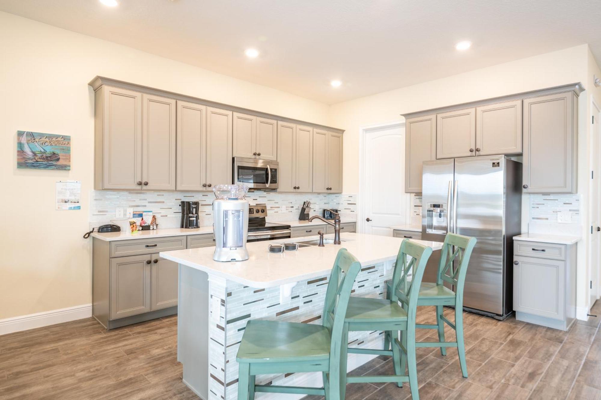 3 Story With Private Pool Near With Margaritaville Access - 8105su Holiday home *