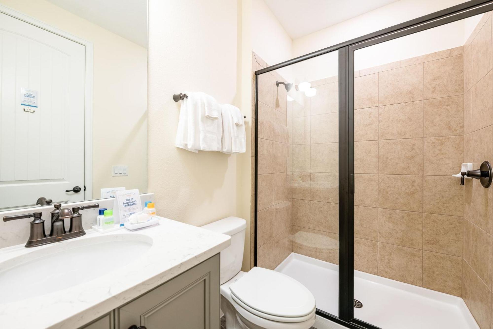 Bright Airy Near With Margaritaville Access - 8008ls *