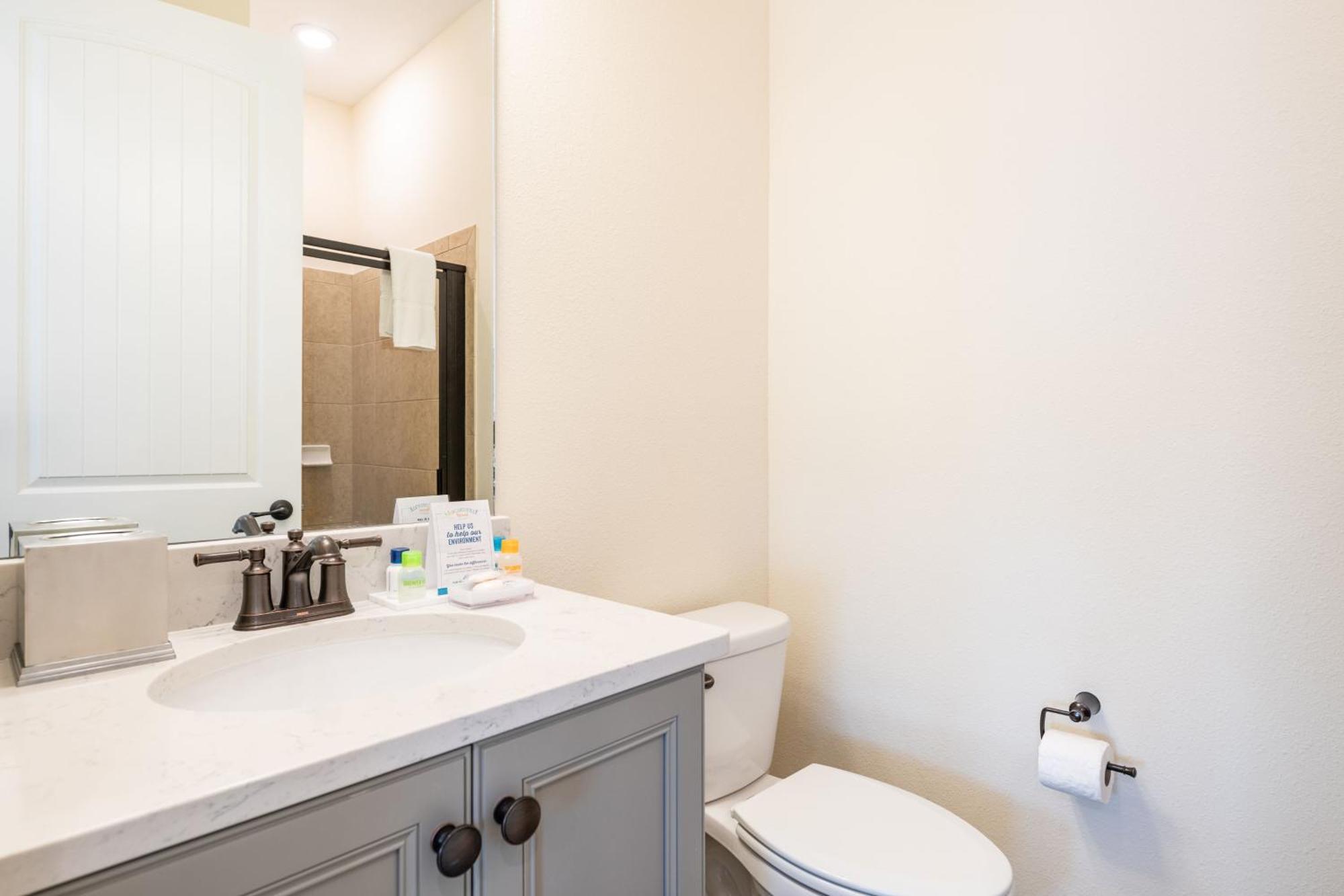Bright Airy Near With Margaritaville Access - 8008ls Holiday home Orlando