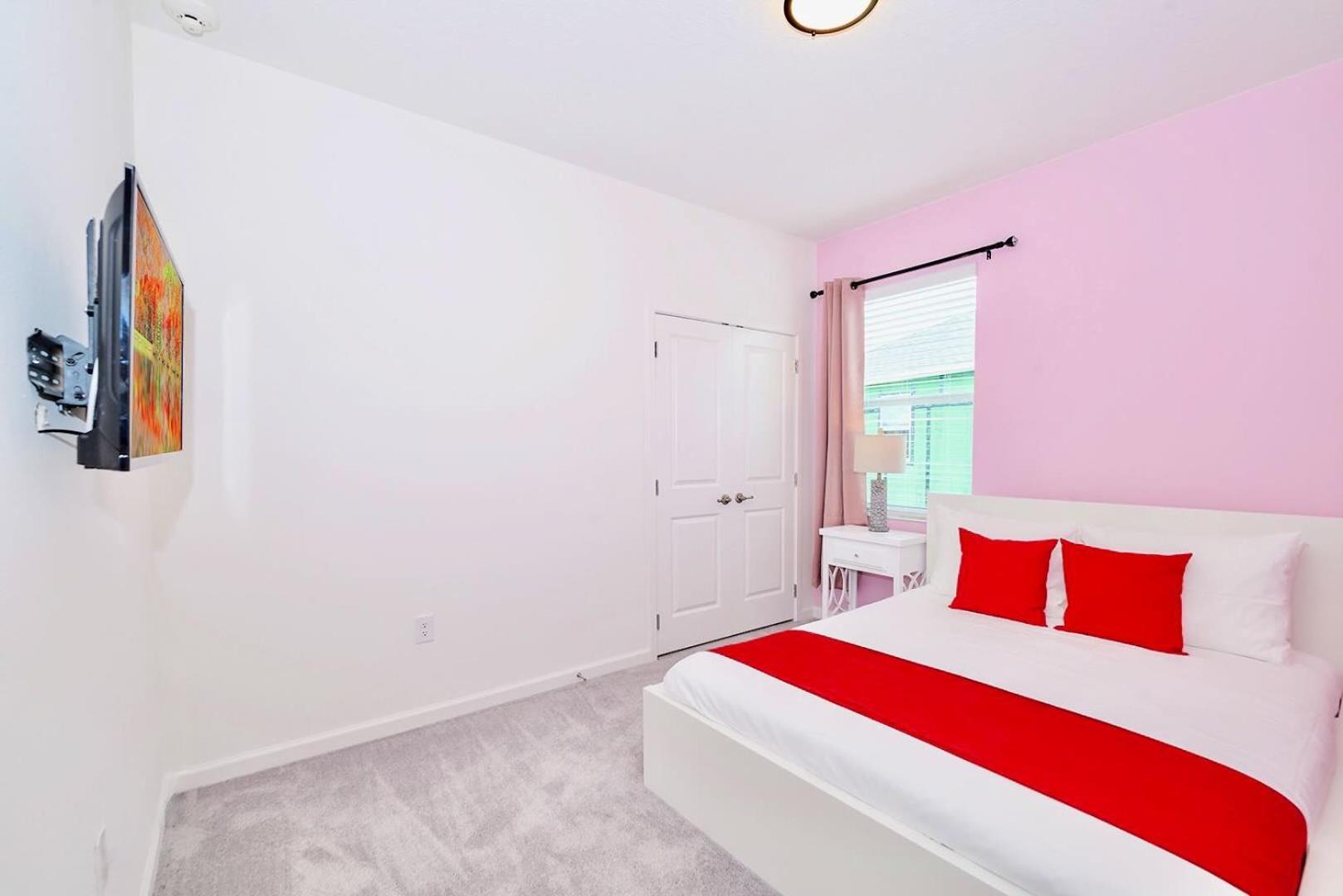Holiday home 8br Family With Pool And Hot Tub *