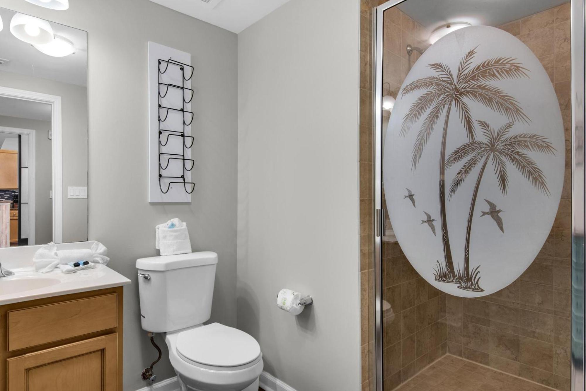 Palms #1808 Jr 2br