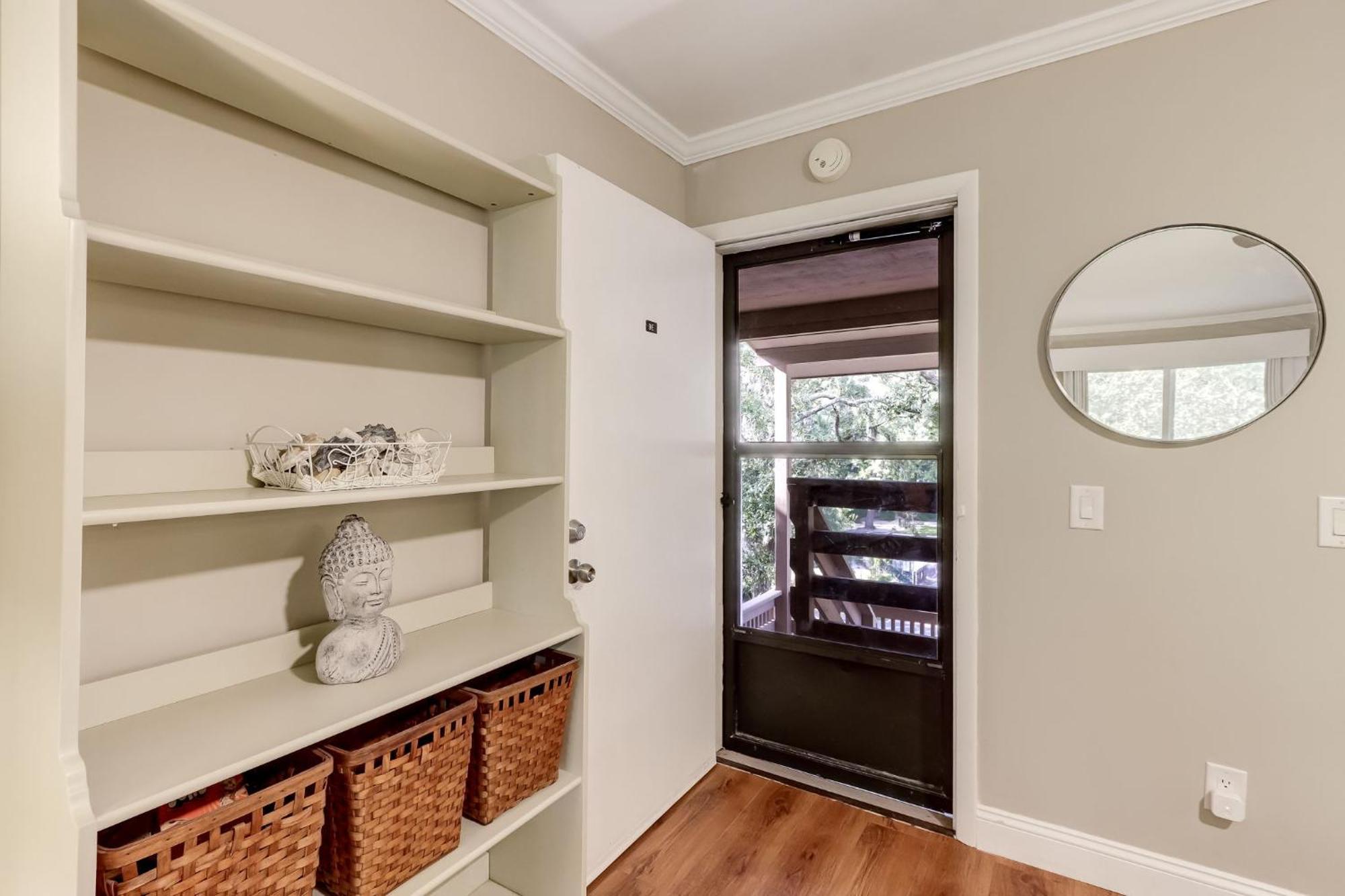 9e Amelia Landings Apartment *