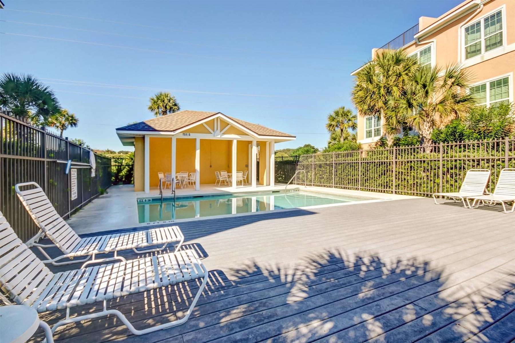 Apartment 95082 Sandpiper Loop *